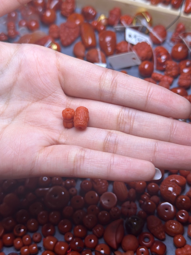 天然川料南红精品配饰