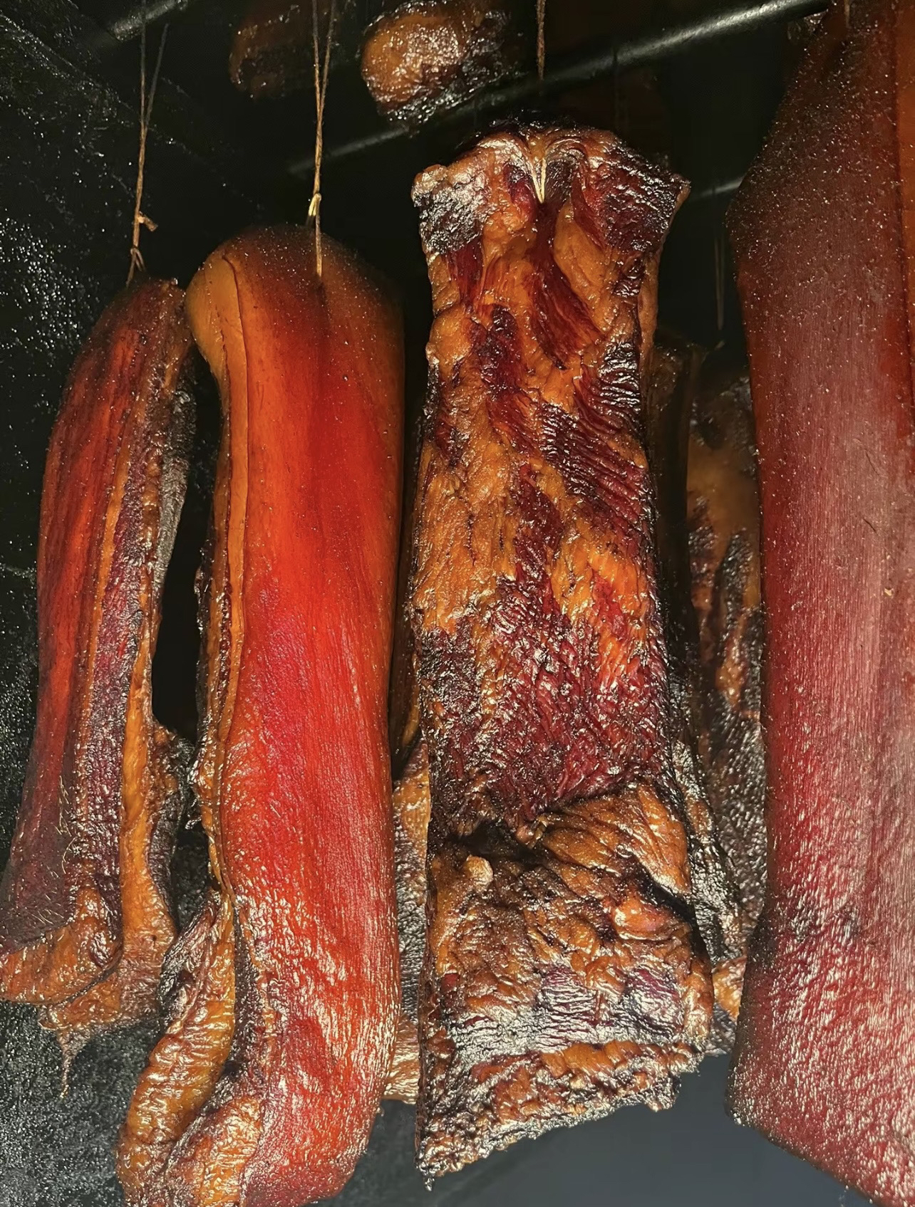 贵州柴火烟熏土腊肉