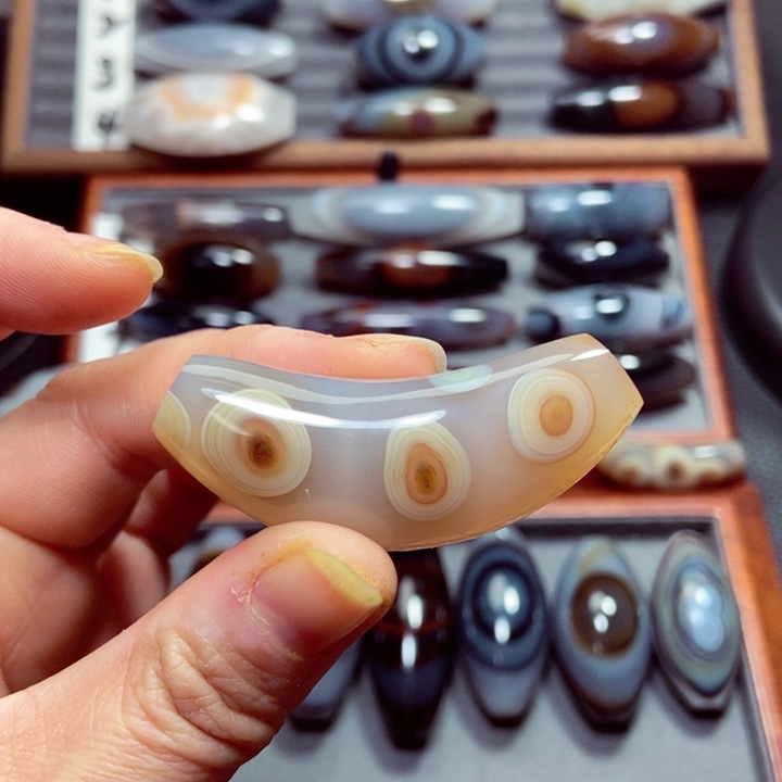 玛瑙/玉髓珠宝奇石未镶嵌