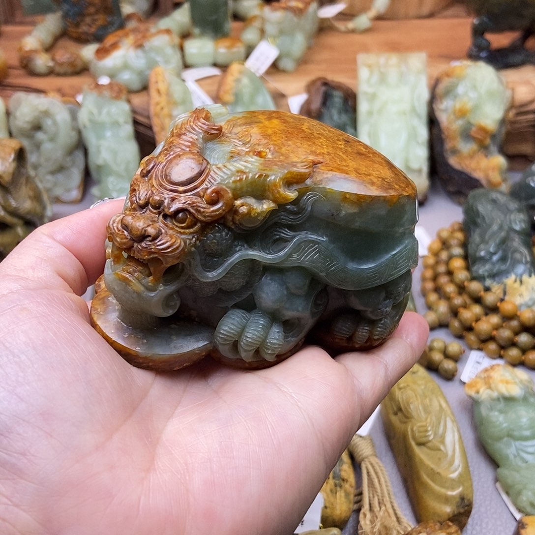 岫岩河磨玉（透闪石质玉）手把未镶嵌过***n