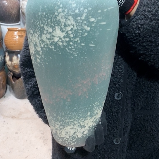 紫砂花盆口15高38，绿泼墨，微瑕