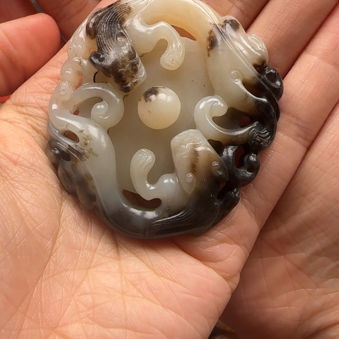 和田玉挂件未镶嵌月**总