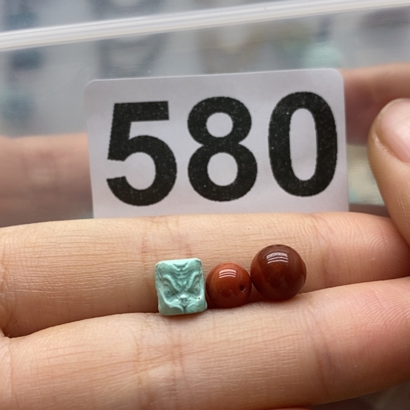 【闪购商品】南红玛瑙颈饰未镶嵌