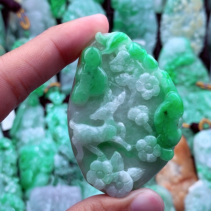 翡翠吊坠(不含链)未镶嵌