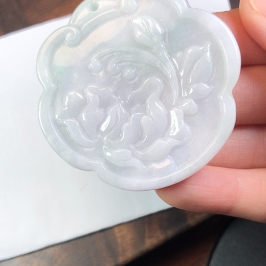 翡翠未镶嵌颈饰缅甸A货，每天下午1点半开播