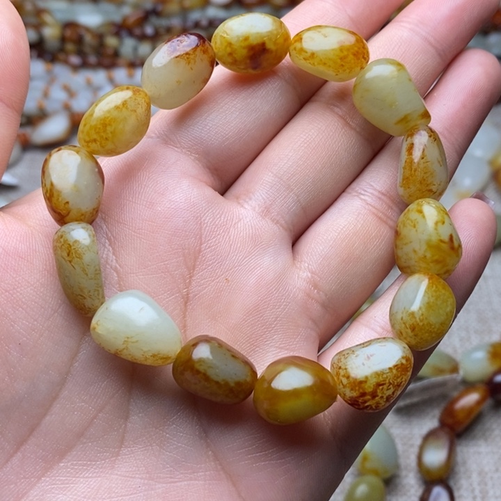 和田玉未镶嵌手链