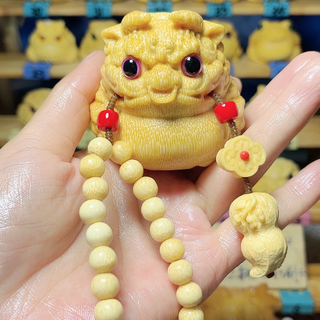 ****y竹扭转乾坤金蟾带配饰带油带刷