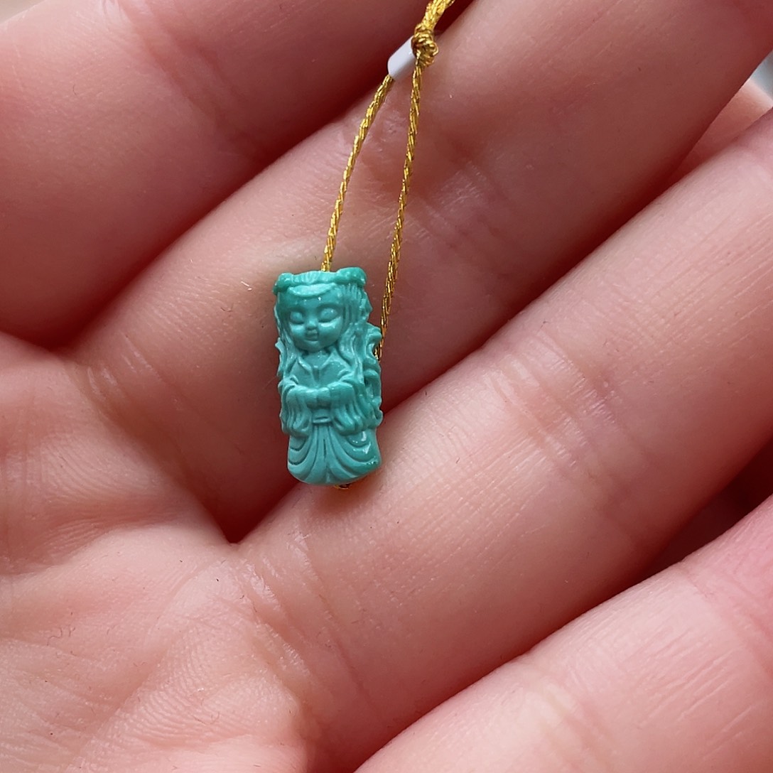 绿松石颈饰未镶嵌