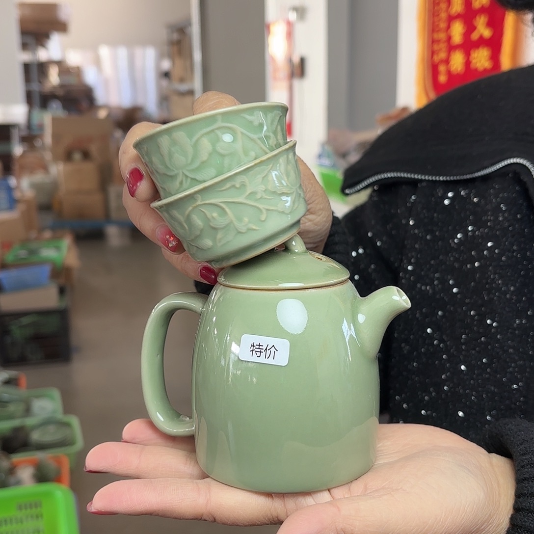 龙泉云间青瓷小米茶器