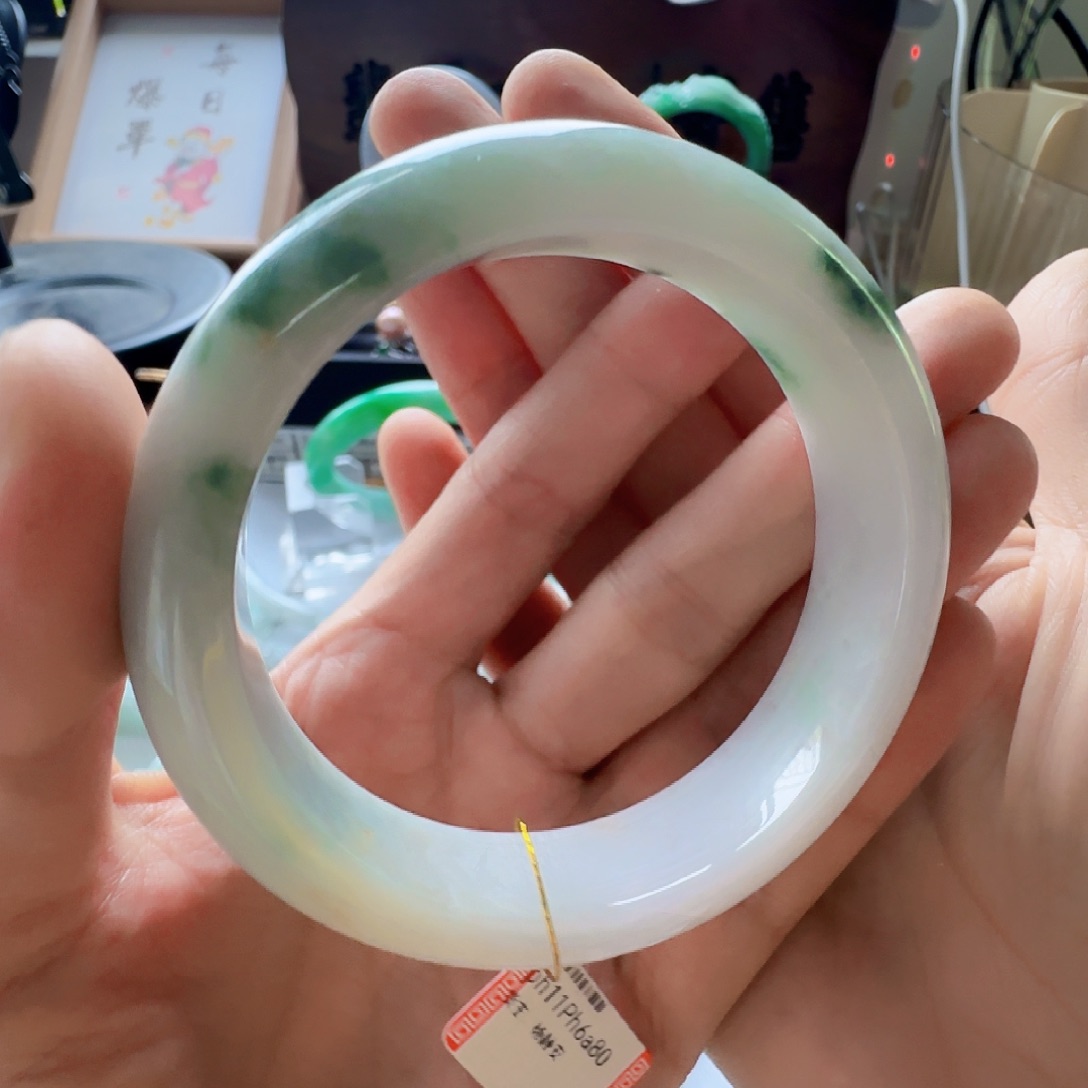 翡翠未镶嵌手镯翡翠399