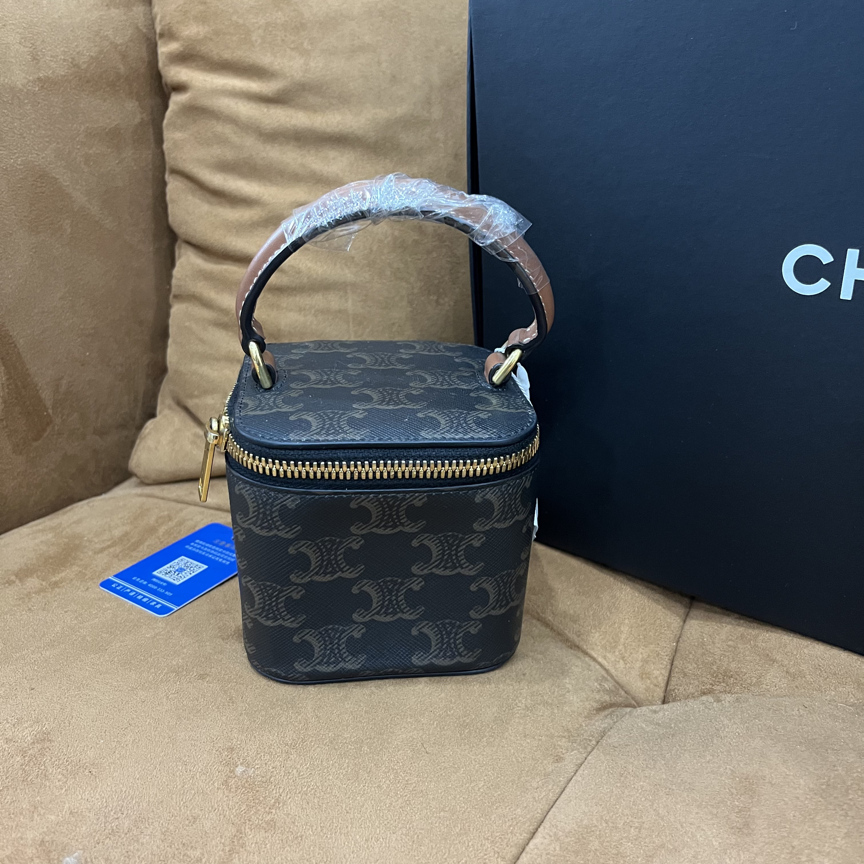 99新 Celine/思琳 老花棕色小盒子