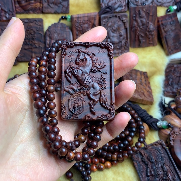 黄花梨/降香黄檀吊坠不***冬黄花梨吊坠