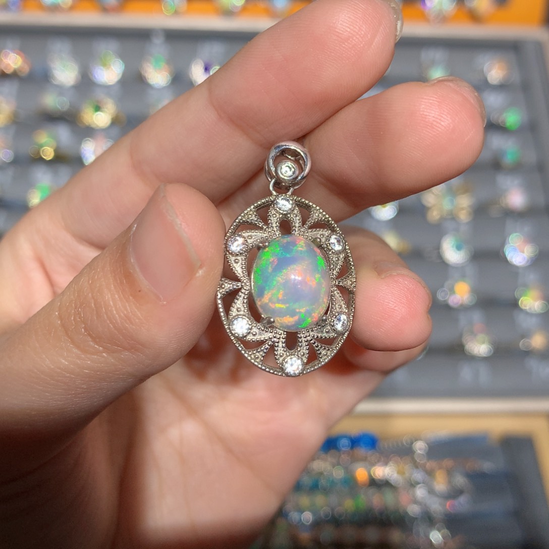 银S925镶嵌欧泊欧泊吊坠y