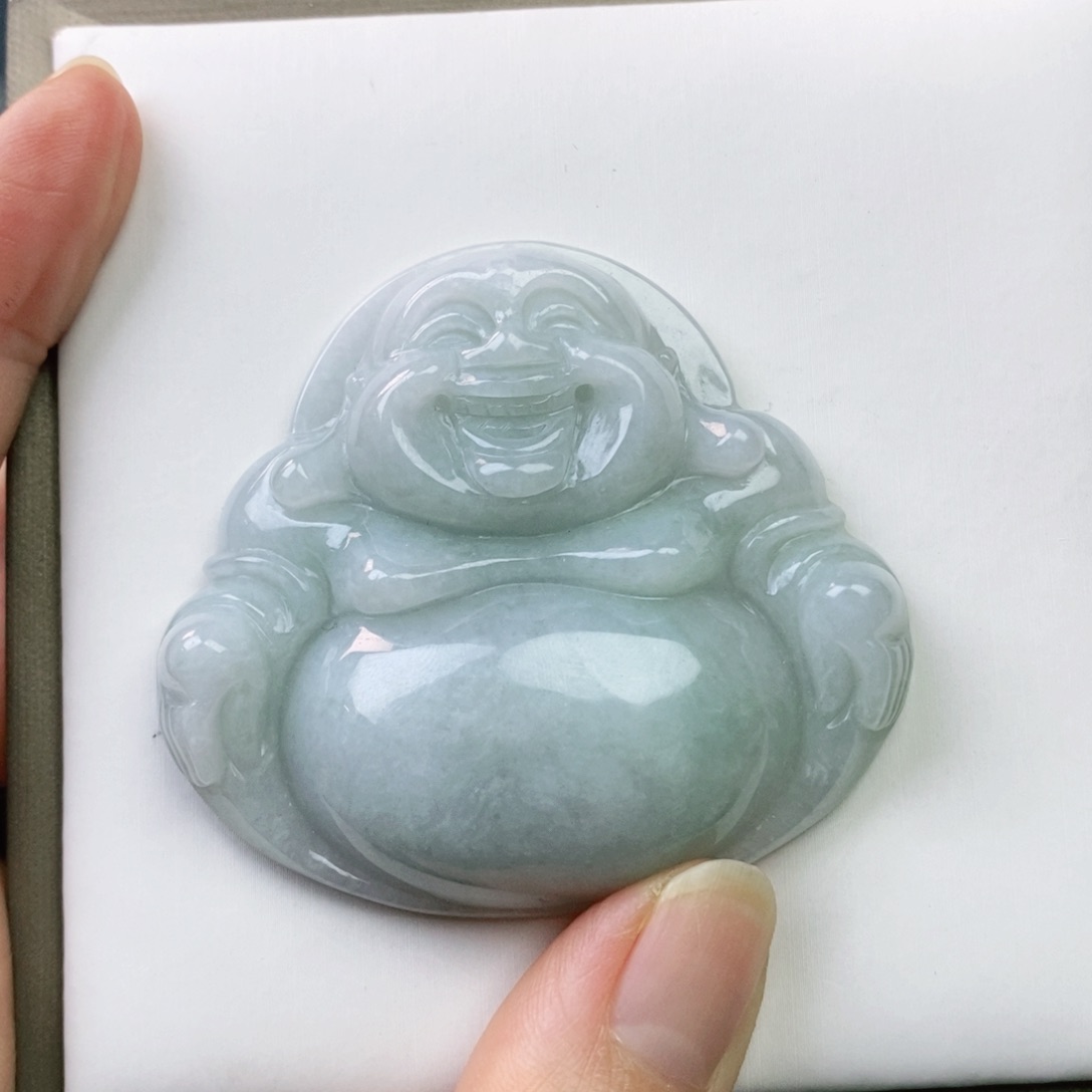 翡翠未镶嵌颈饰香**飘佛公
