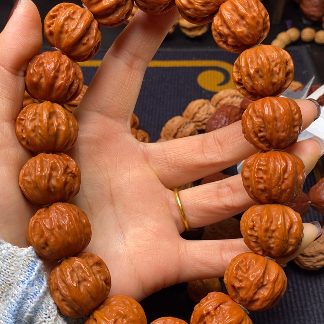 【闪购商品】吊坠文玩核桃无*-京八棱树王手持