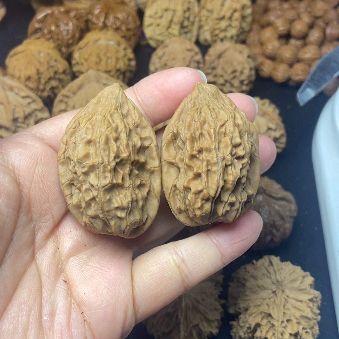 文玩核桃吊坠秦岭核桃野麻