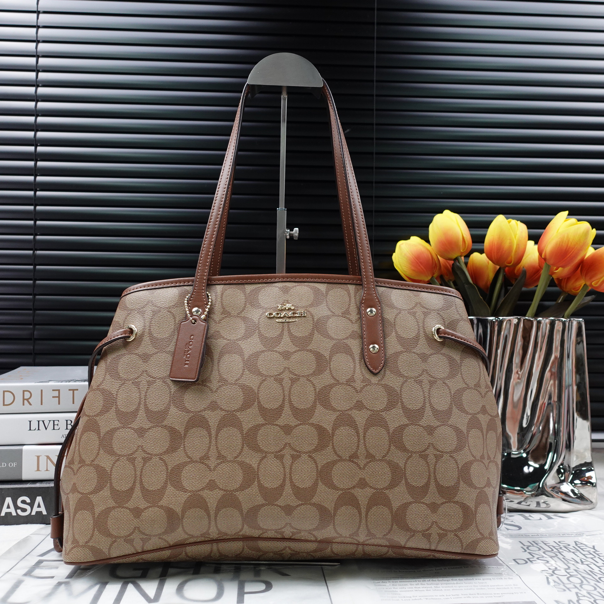 95新 COACH/蔻驰 单肩包/T20230179