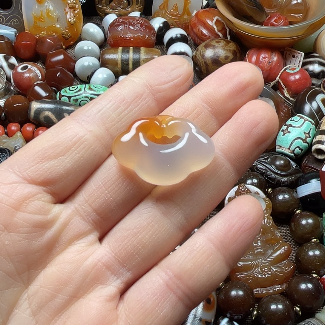 玛瑙/玉髓未镶嵌挂件