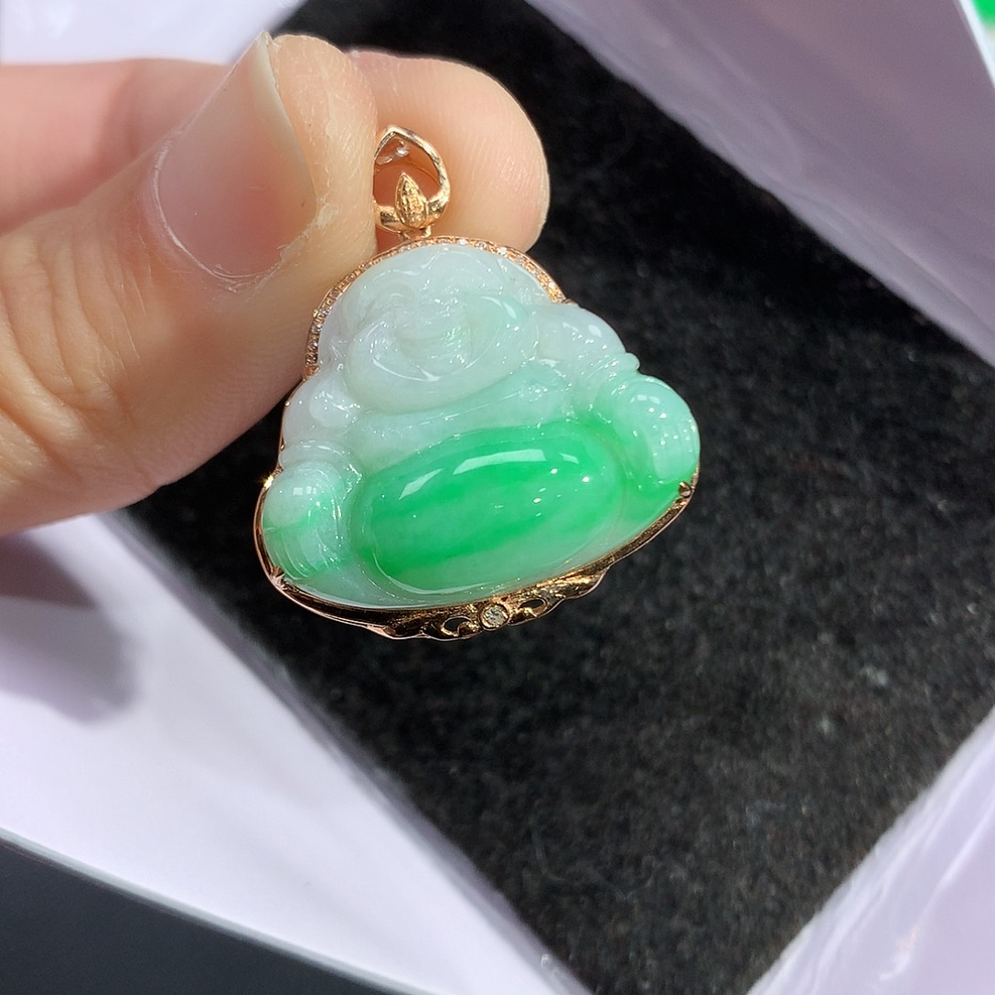 翡翠吊坠(赠链)18K金镶嵌