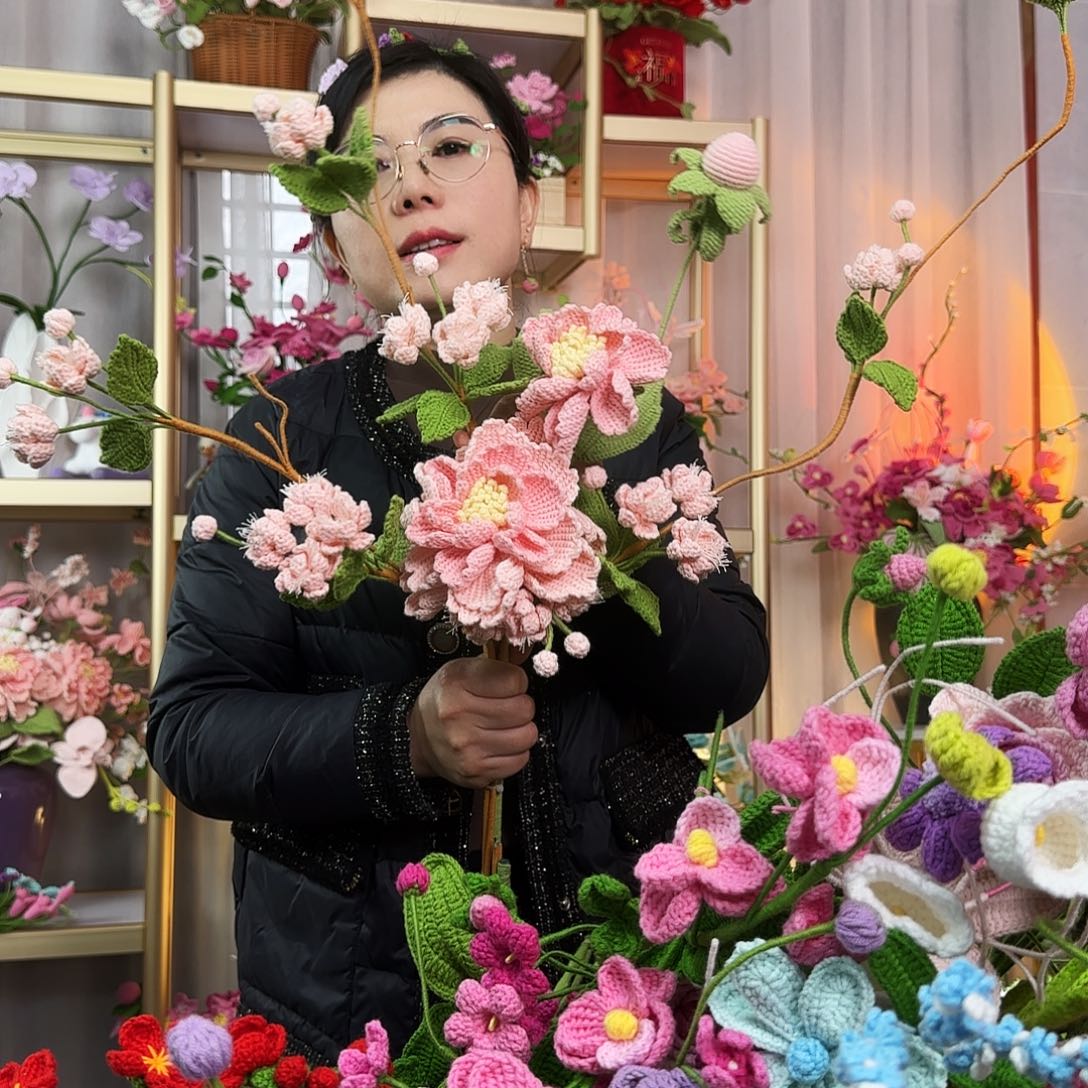 手工钩织设计花束