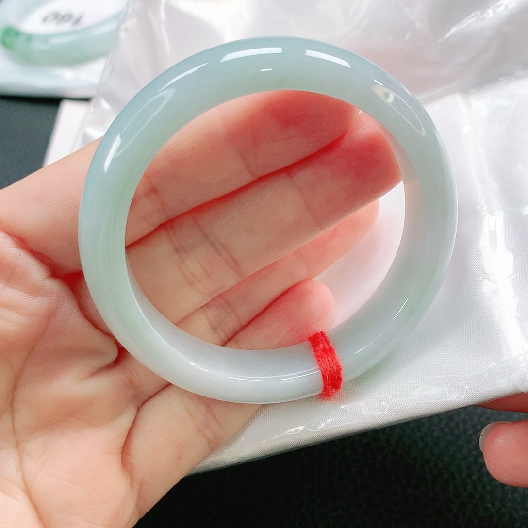 未镶嵌手镯翡翠52正