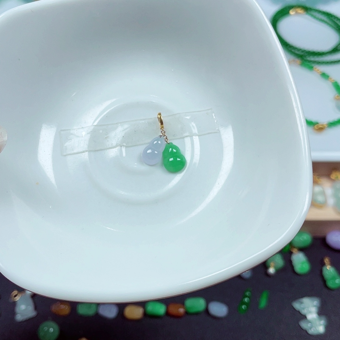 翡翠18K金镶嵌手链天然缅甸翡翠A货卡