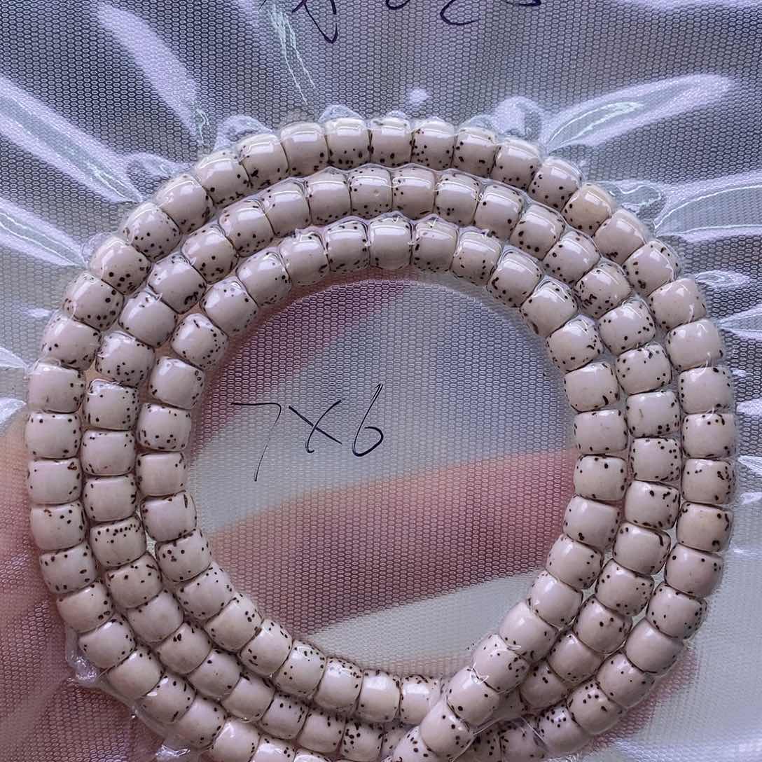 星月菩提手串原白