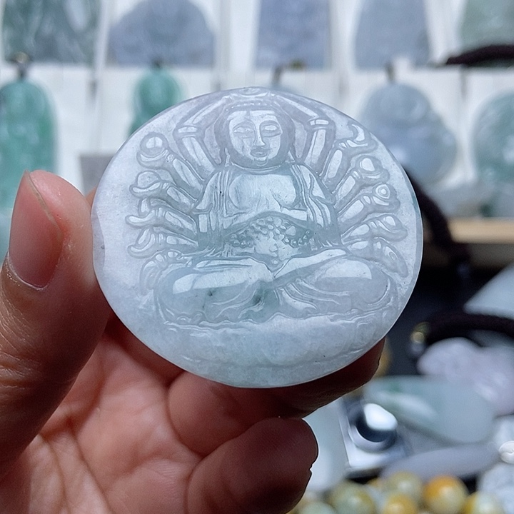 翡翠吊坠(不含链)未镶嵌翡翠