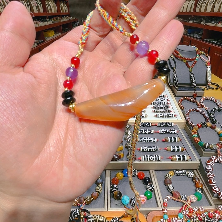 未镶嵌玛瑙/玉髓珠宝奇石