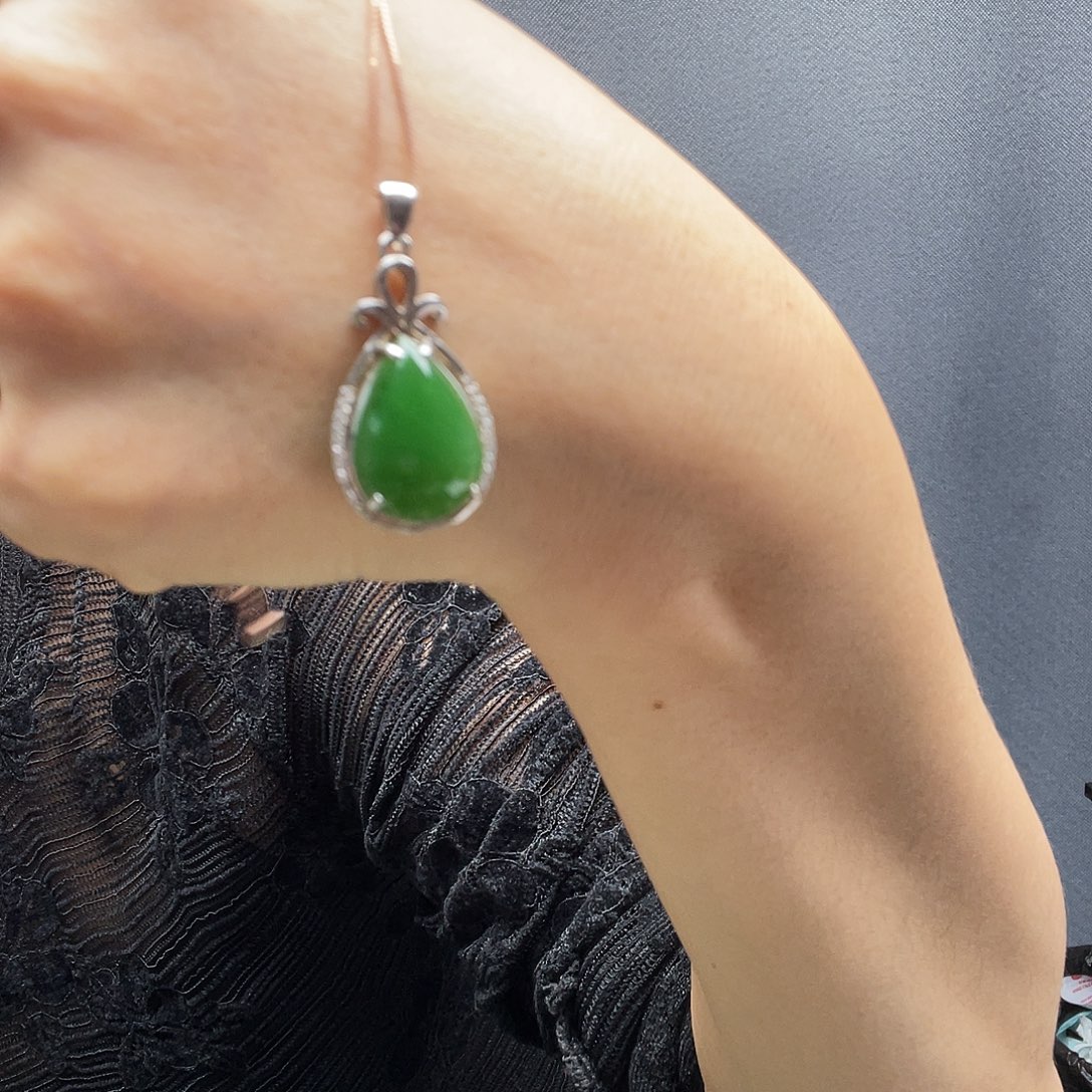 和田玉银S925镶嵌颈饰