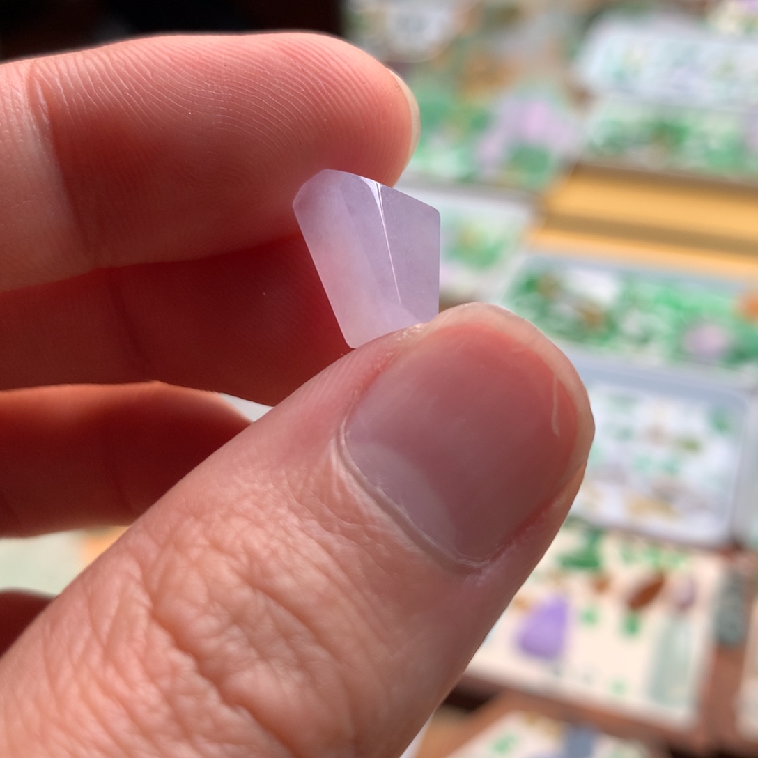 *****翡翠未镶嵌颈饰裸石