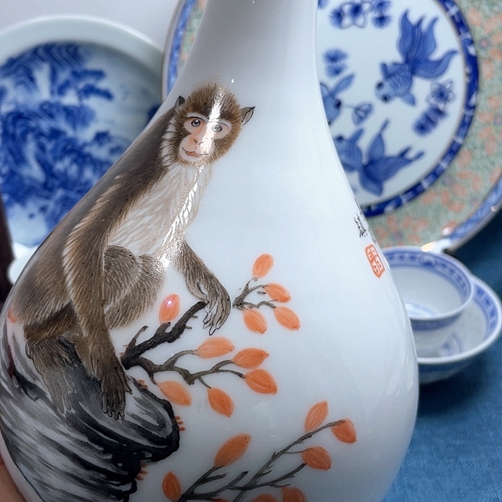 终**哥手工手绘花瓶摆件