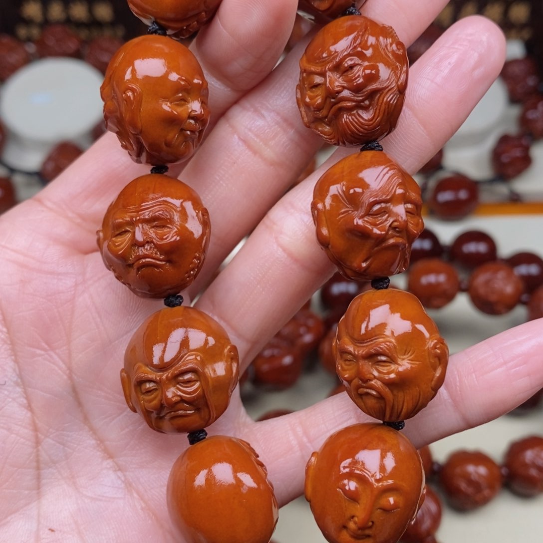 橄榄核吊坠W****十八罗汉