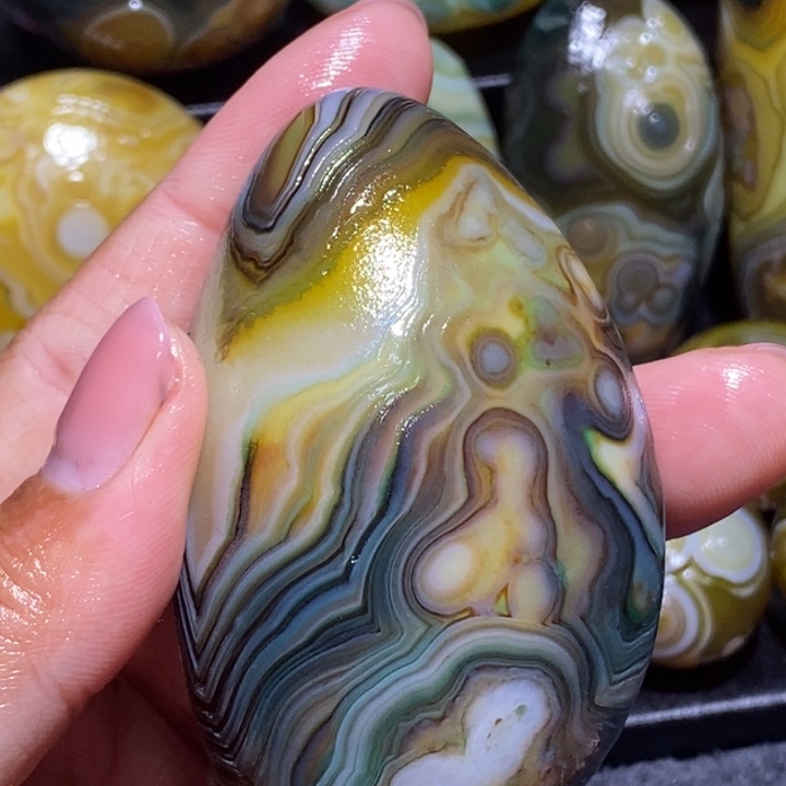 皇***岸玛瑙/玉髓未镶嵌珠宝半成品