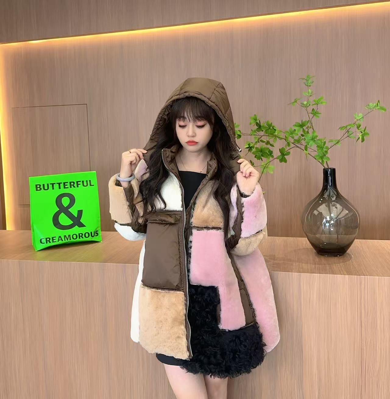 DQE FUR 推荐--【拼色外套】时尚秋冬拼色皮毛一体皮草