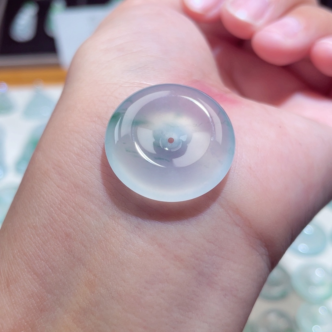 颈饰未镶嵌翡翠扣子