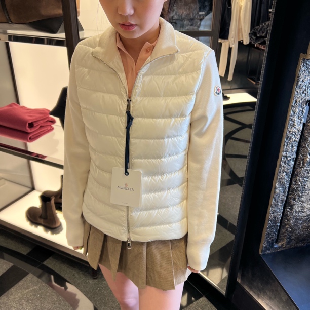 未使用 MONCLER 蒙口女士羽绒针织拼接开衫 白色前后羽绒 收腰版