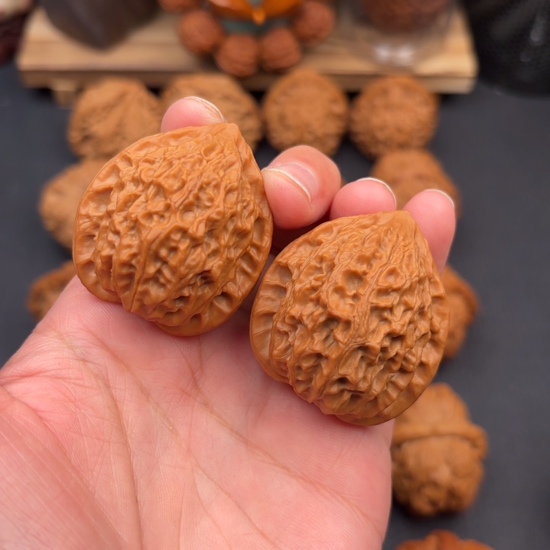 文玩核桃把件金牛38