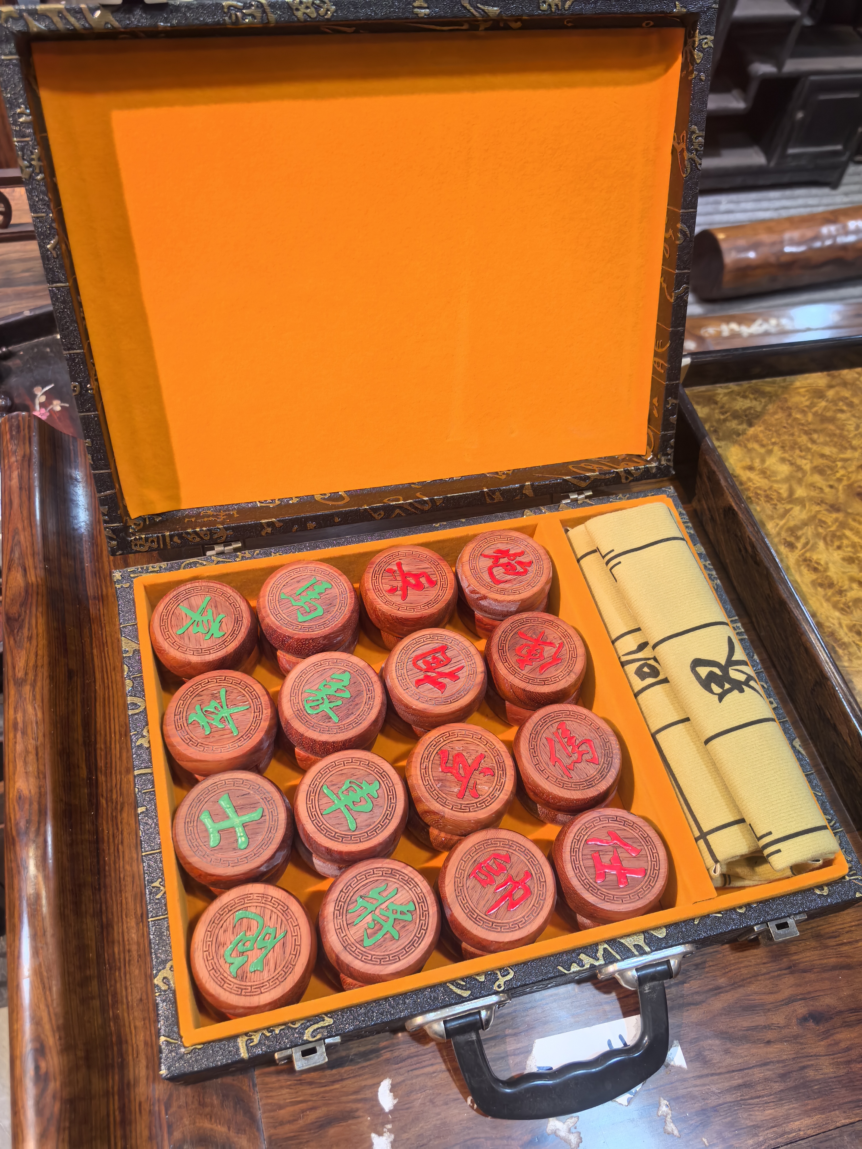 象棋带礼盒 象棋