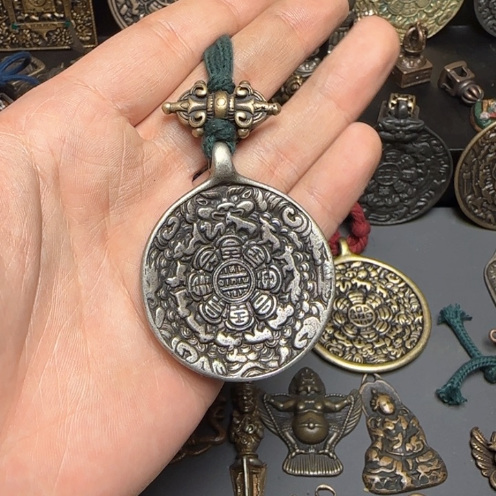 泥塑精品小元素品相完美的