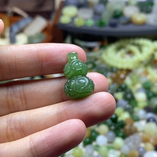 和田玉配件未镶嵌