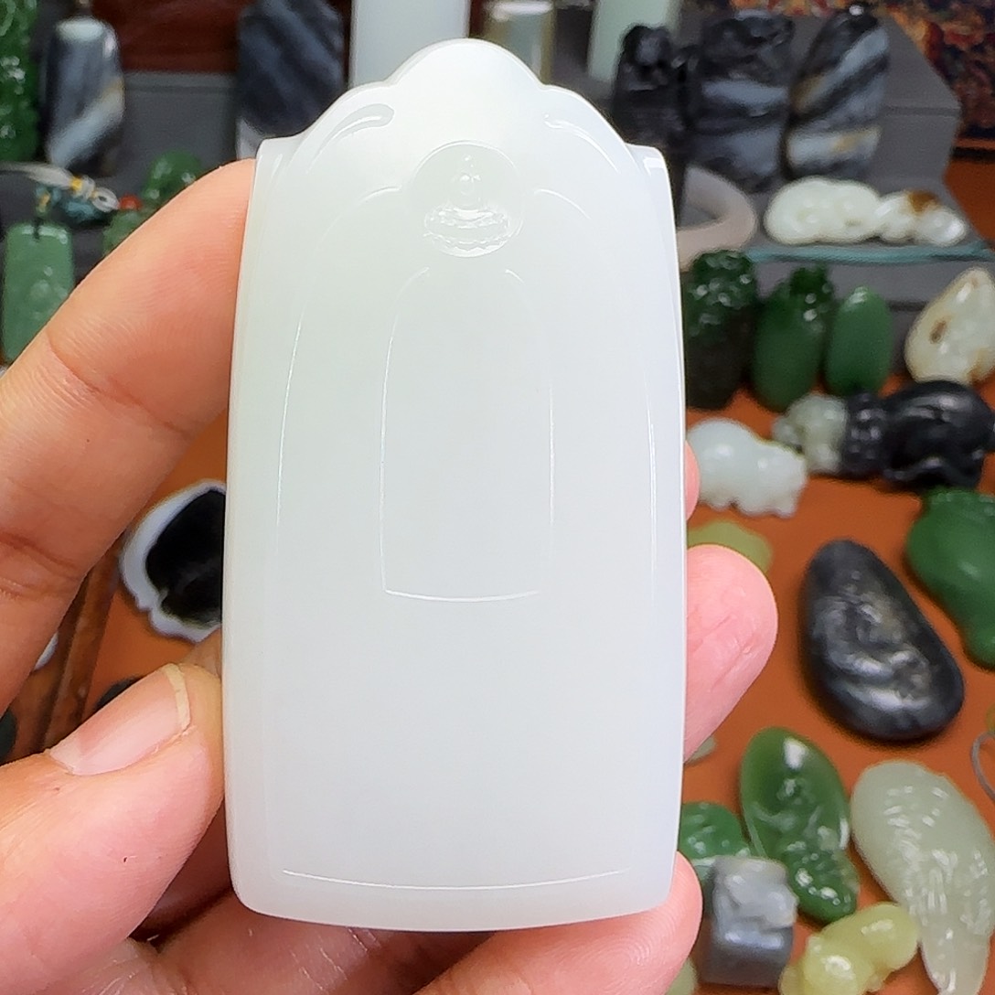 和田玉颈饰未镶嵌蓝**奇