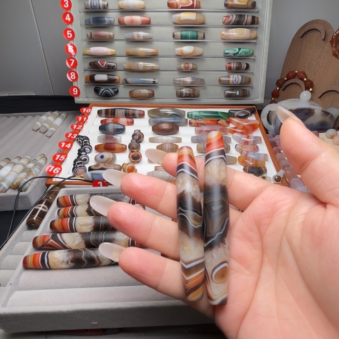 玛瑙/玉髓合金颈饰