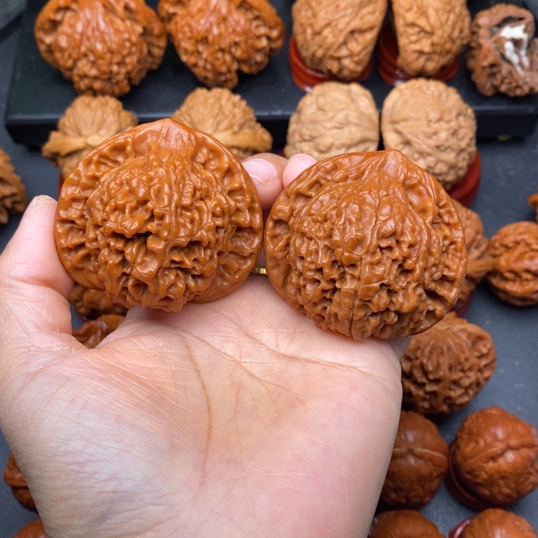 文玩核桃把件51官帽