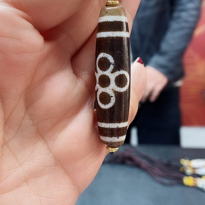 玛瑙/玉髓颈饰合金