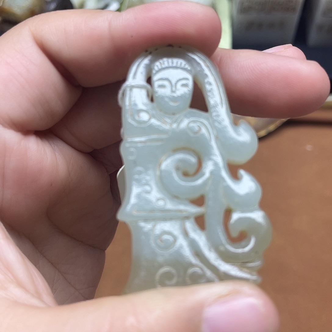 和田玉未镶嵌挂件