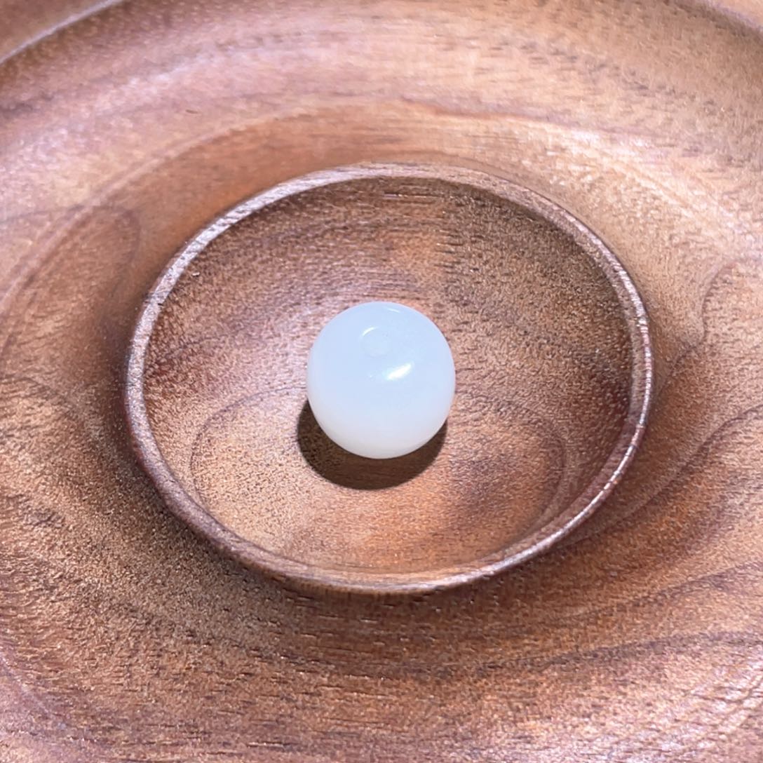 未镶嵌手链和田玉卡10单珠