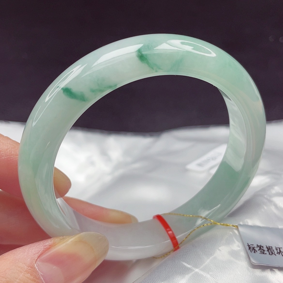 【闪购商品】未镶嵌手镯翡翠56圈826