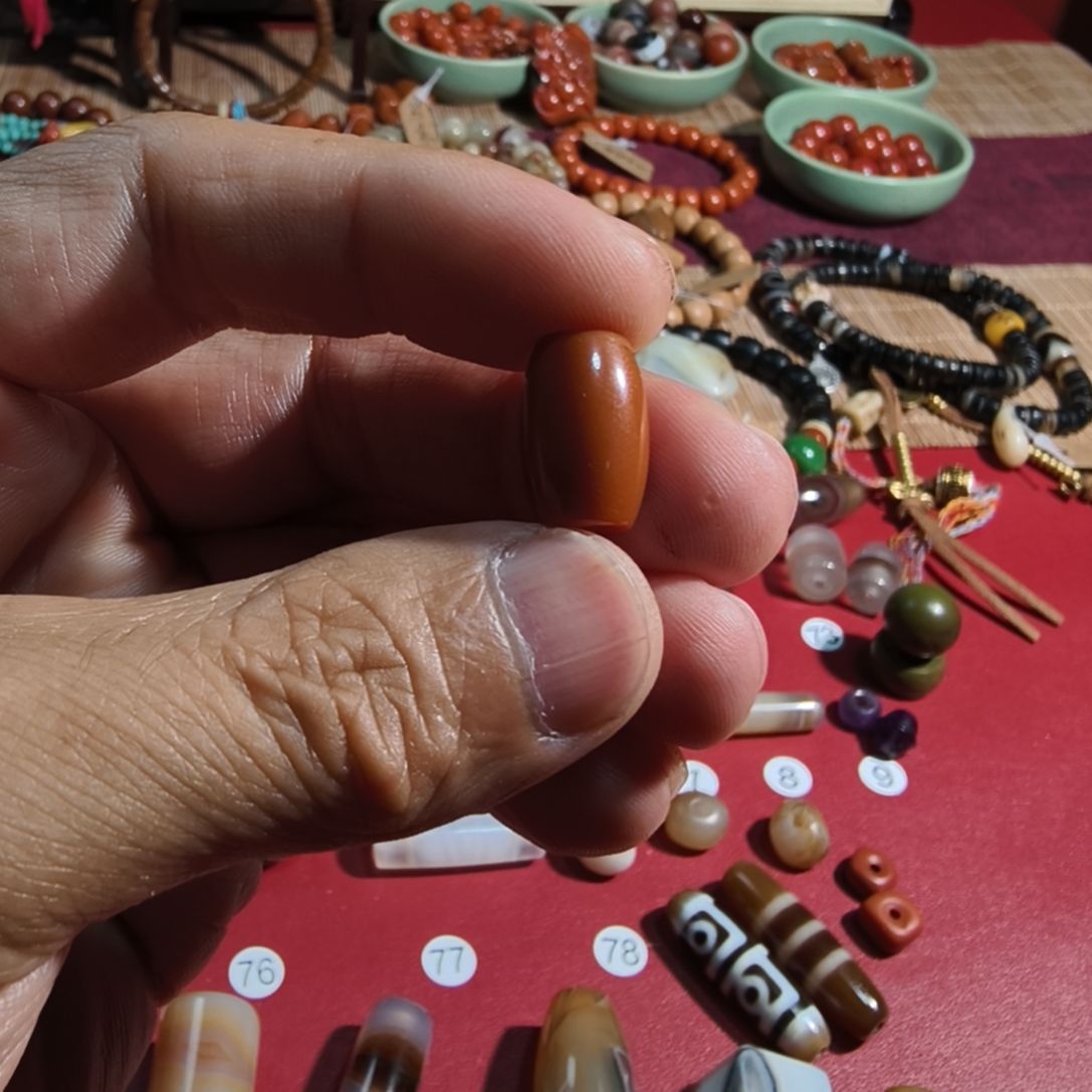 玛瑙/玉髓玛瑙原石吊坠未镶嵌