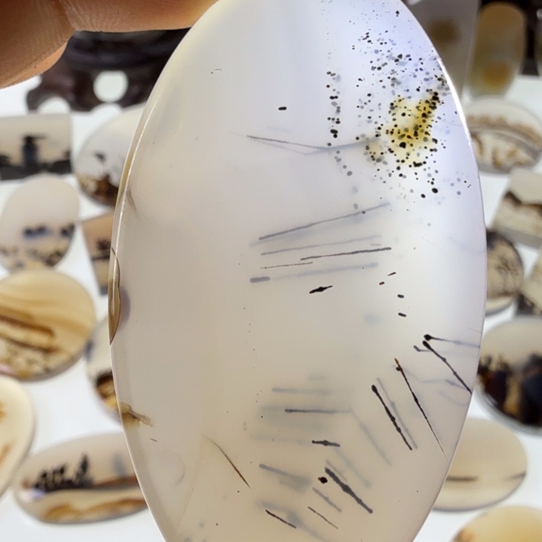 玛瑙/玉髓未镶嵌珠宝半成品